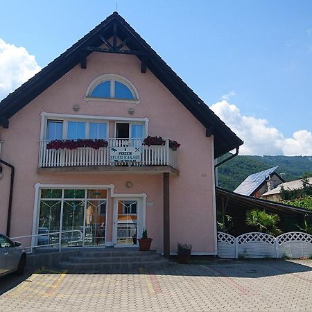 Penzion Zeleni Kakadu Maribor Extérieur photo
