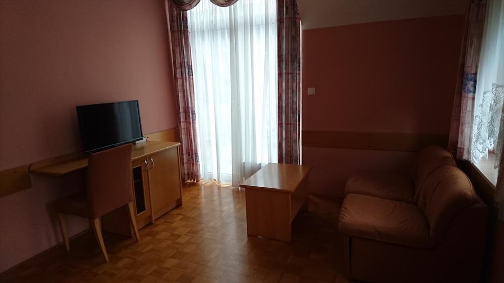 Penzion Zeleni Kakadu Maribor Extérieur photo