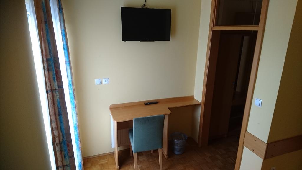 Penzion Zeleni Kakadu Maribor Extérieur photo