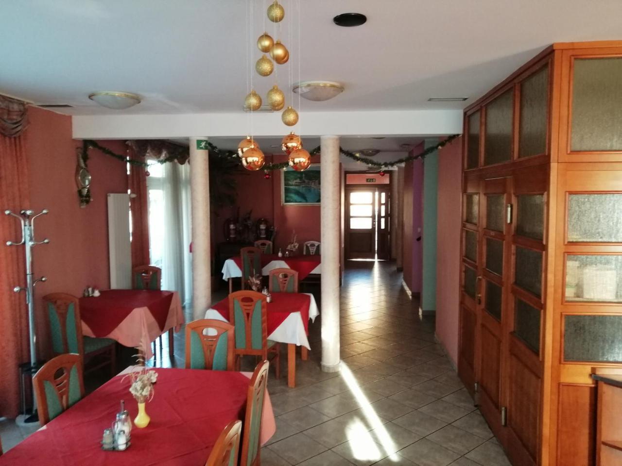 Penzion Zeleni Kakadu Maribor Extérieur photo
